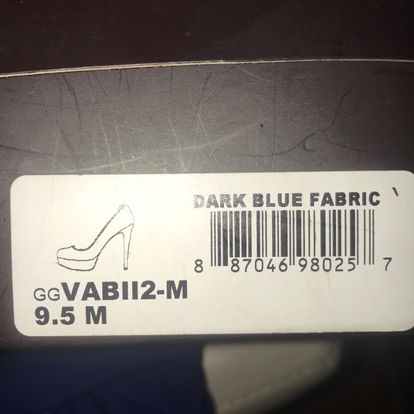 G By Guess Beautiful Blue Fabric Shoes - Picture 6 of 8